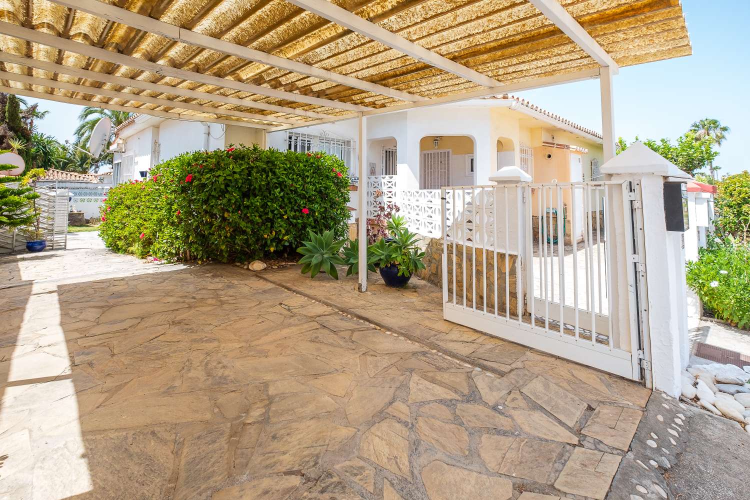 Semi-detached house in Urb Centro Internacional - Torrox Costa