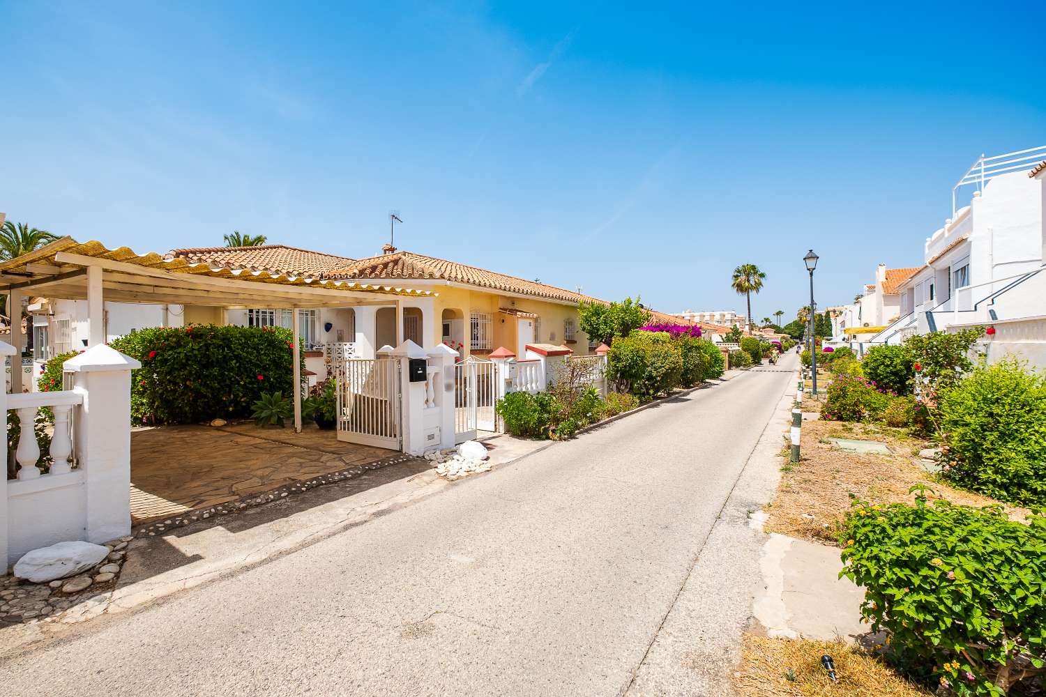 Halfvrijstaande woning in International Center - Torrox Costa