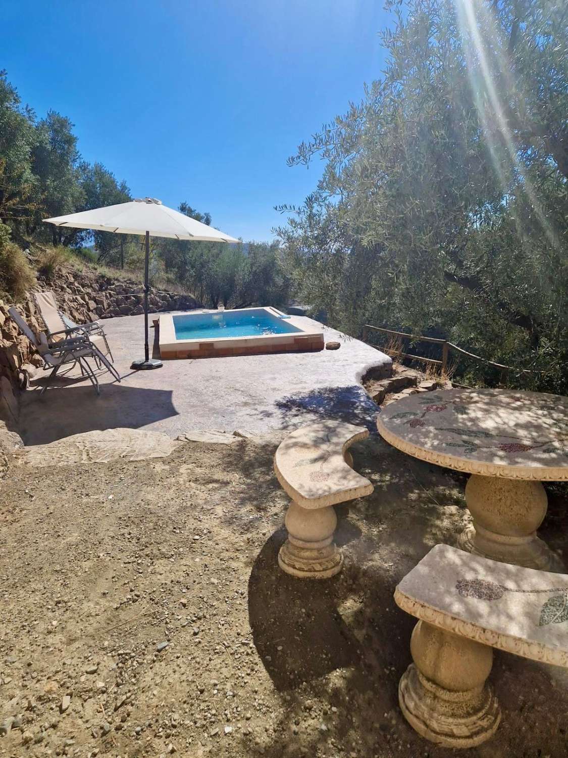 Beautiful and original cortijo situated in Riogordo with beautiful views of the countryside and the mountains.