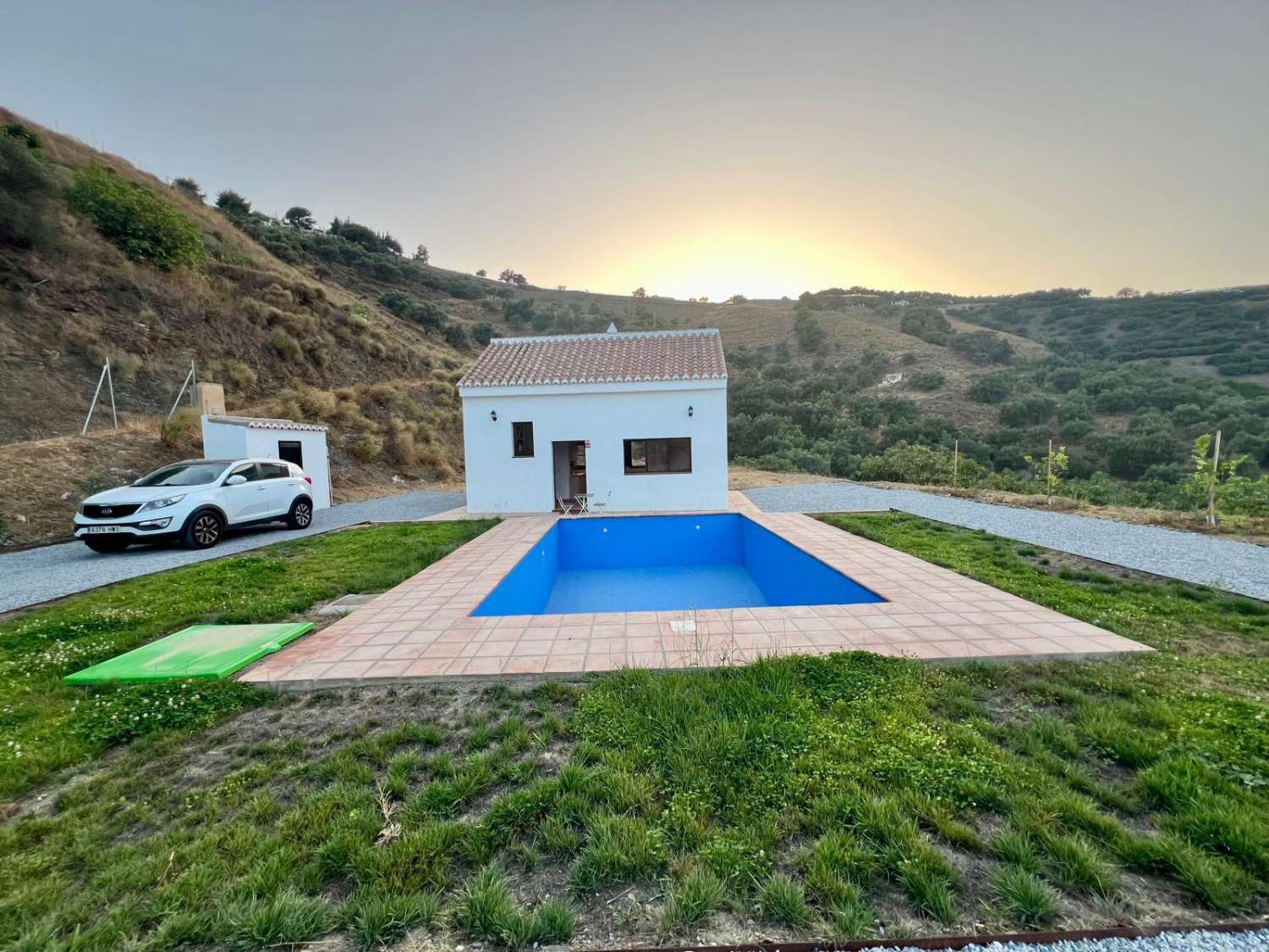 Encantadora casa de campo renovada en venta en Frigiliana