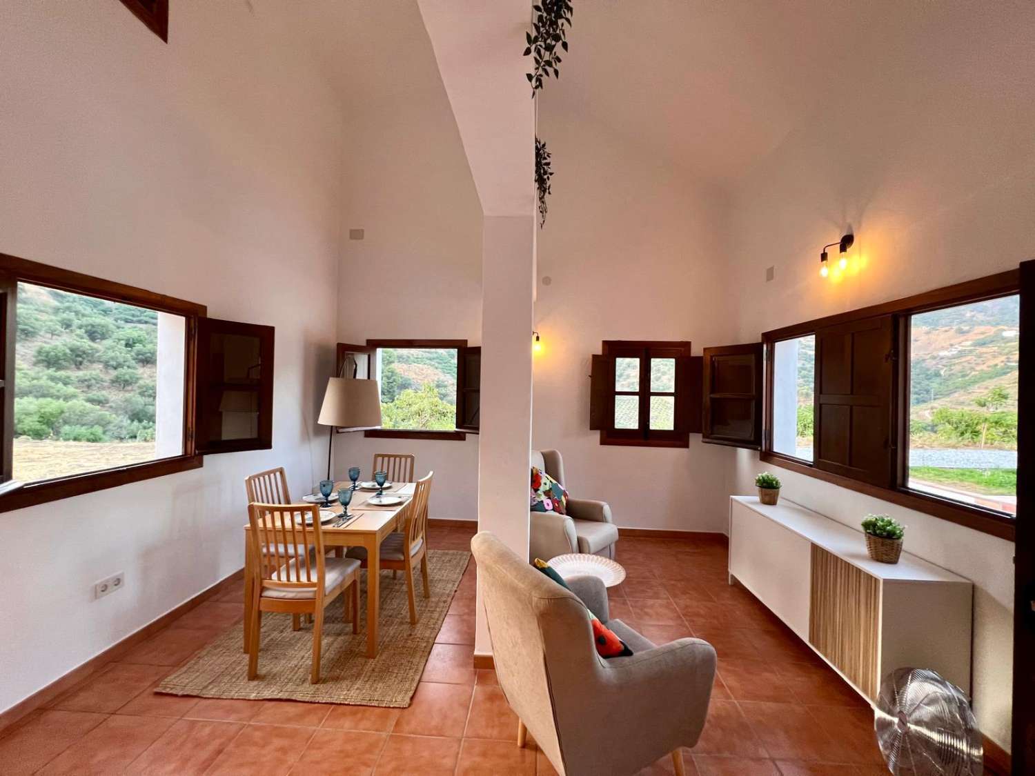 Charming renovated country house for sale in Frigiliana