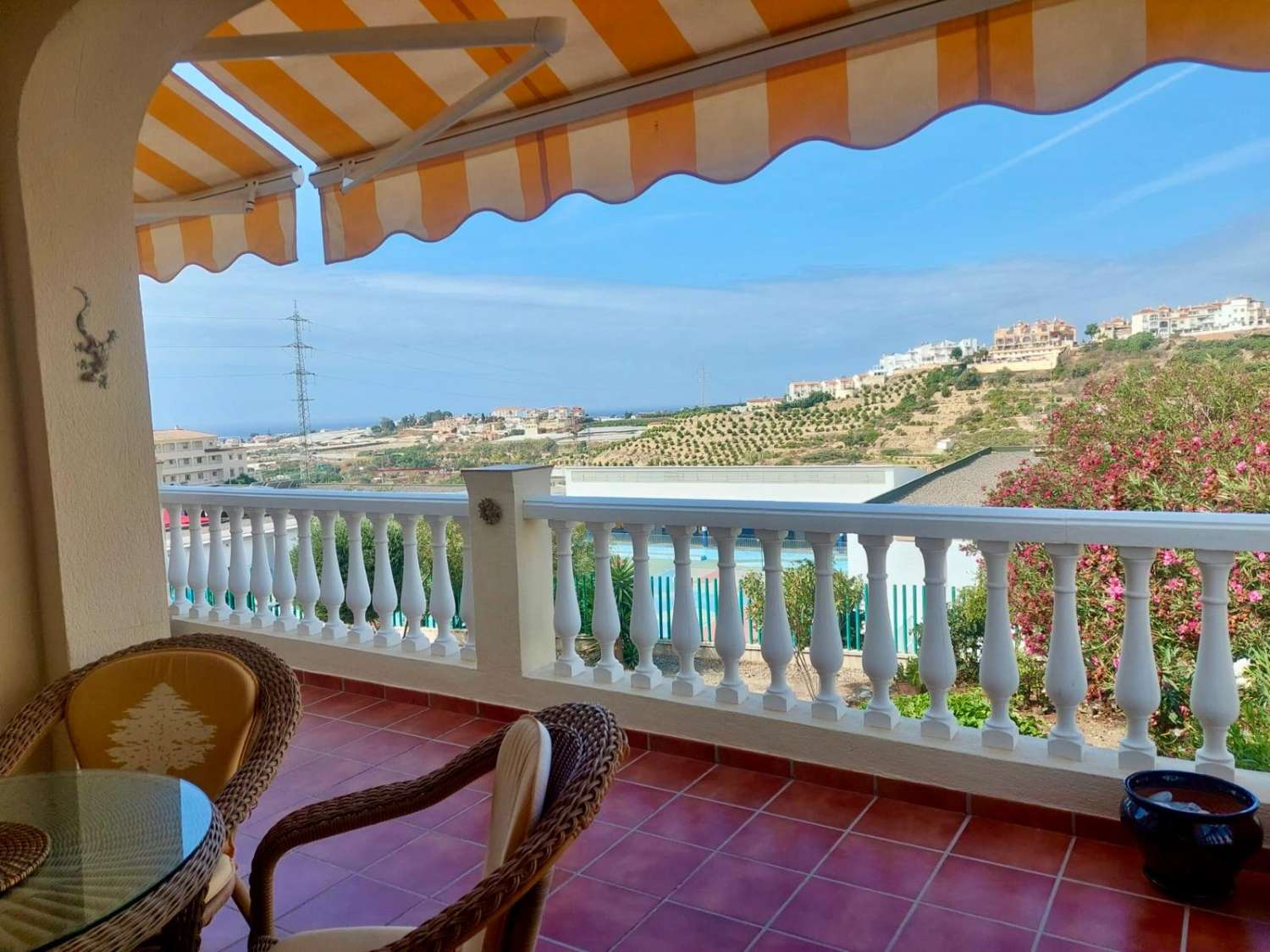 Fantastic flat for sale Torrox Park