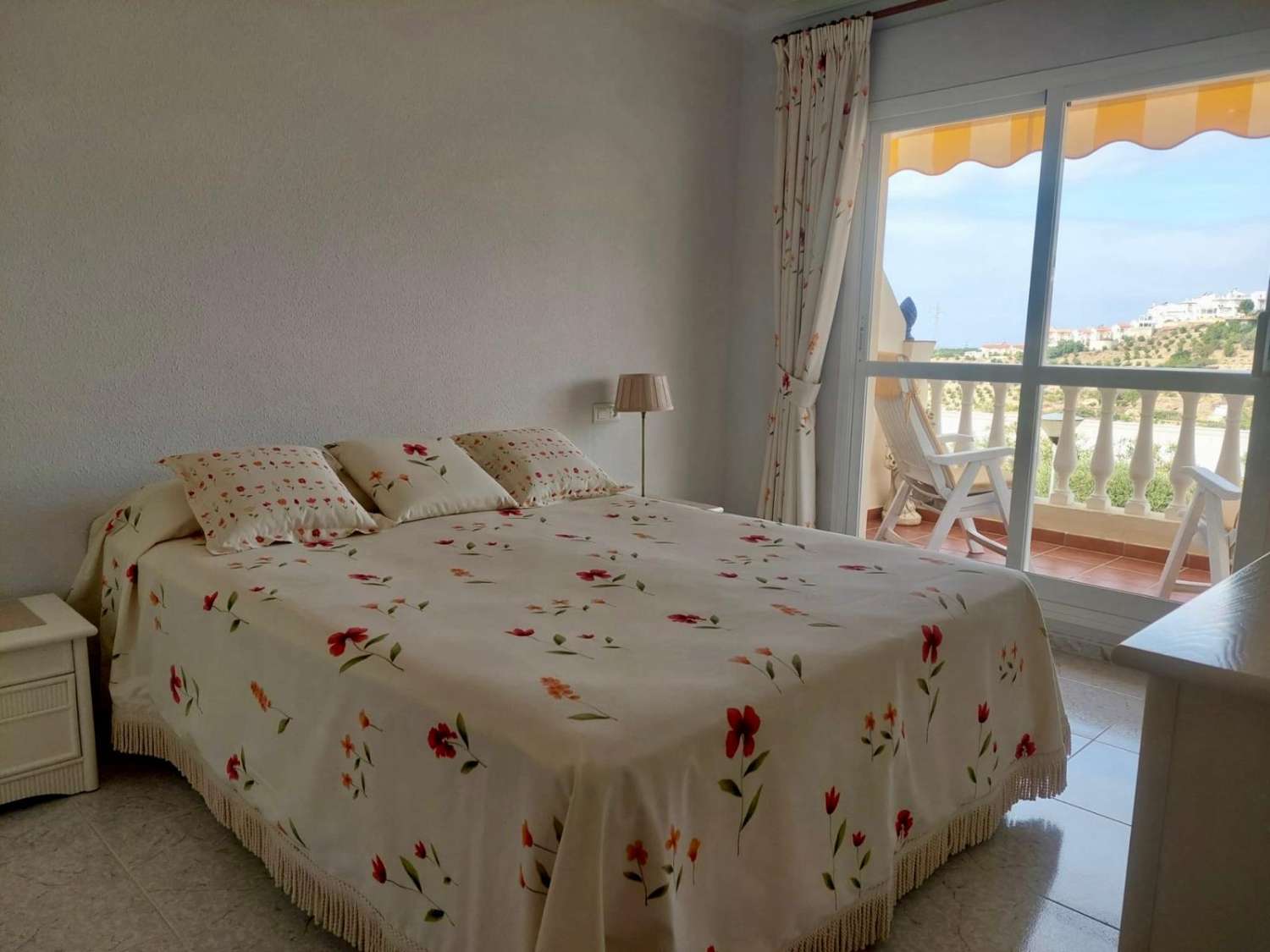 Fantastic flat for sale Torrox Park