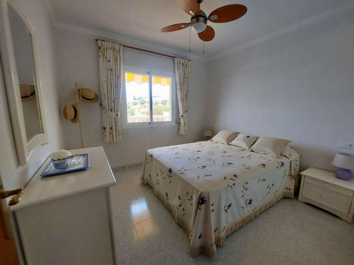 Fantastic flat for sale Torrox Park