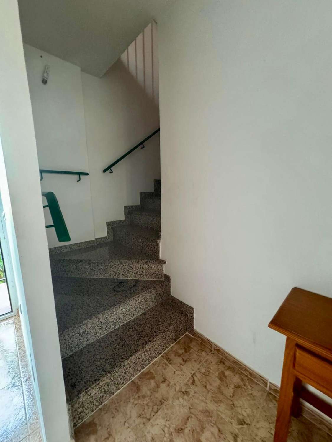 Duplex, 2 våningar till salu i Punta Lara (Nerja)