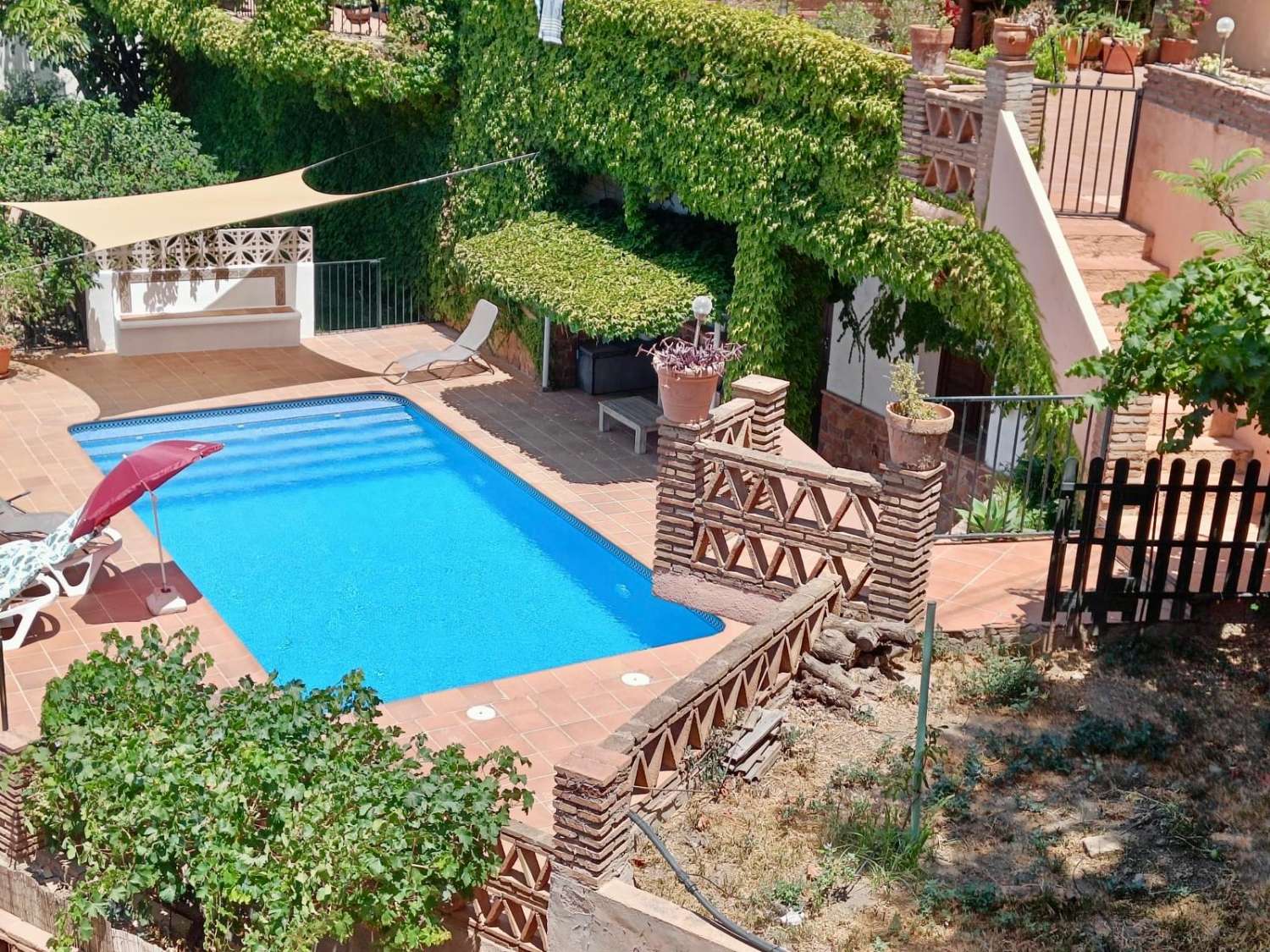 Fantástica villa con vistas al mar y a la montaña situada en Almuñécar,