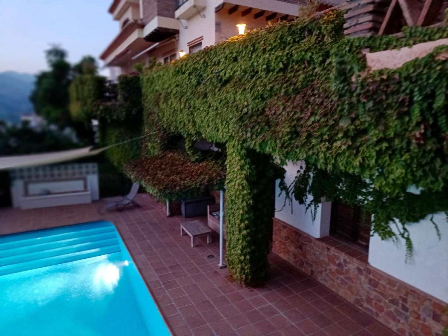 Fantástica villa con vistas al mar y a la montaña situada en Almuñécar,